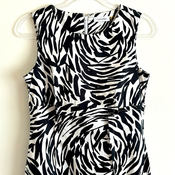 Calvin Klein - Zebra Print Sleeveless Sheath Dress - Picture 2 of 7